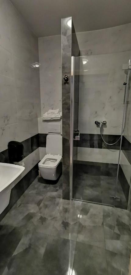 Hotel Sevilla Gold Leczeszyce Dış mekan fotoğraf