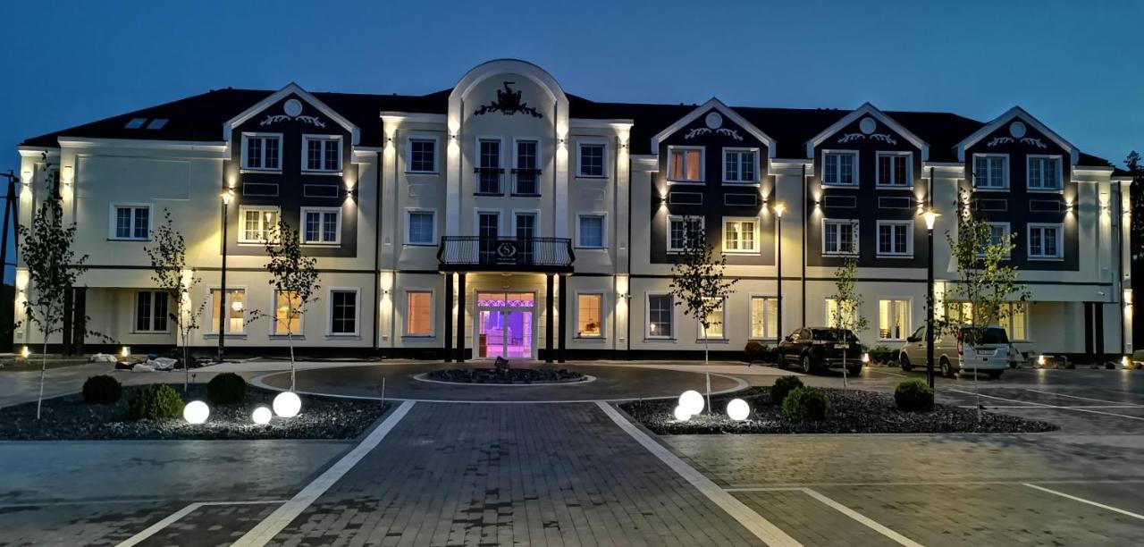 Hotel Sevilla Gold Leczeszyce Dış mekan fotoğraf